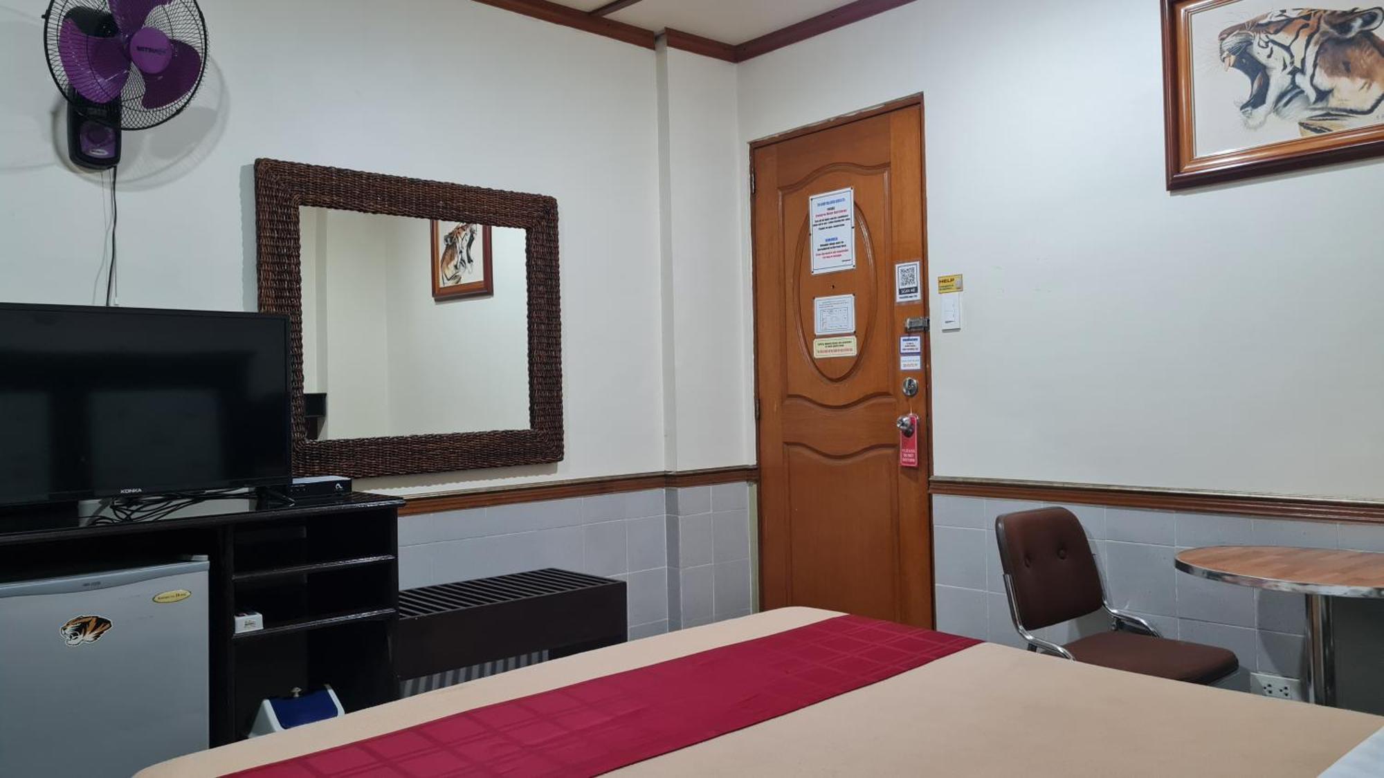 Tiger Hotel Angeles Luaran gambar